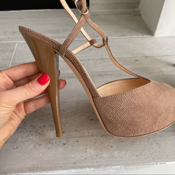 Giuseppe Zanotti Beige Pebbled Heels - Picture 11 of 11